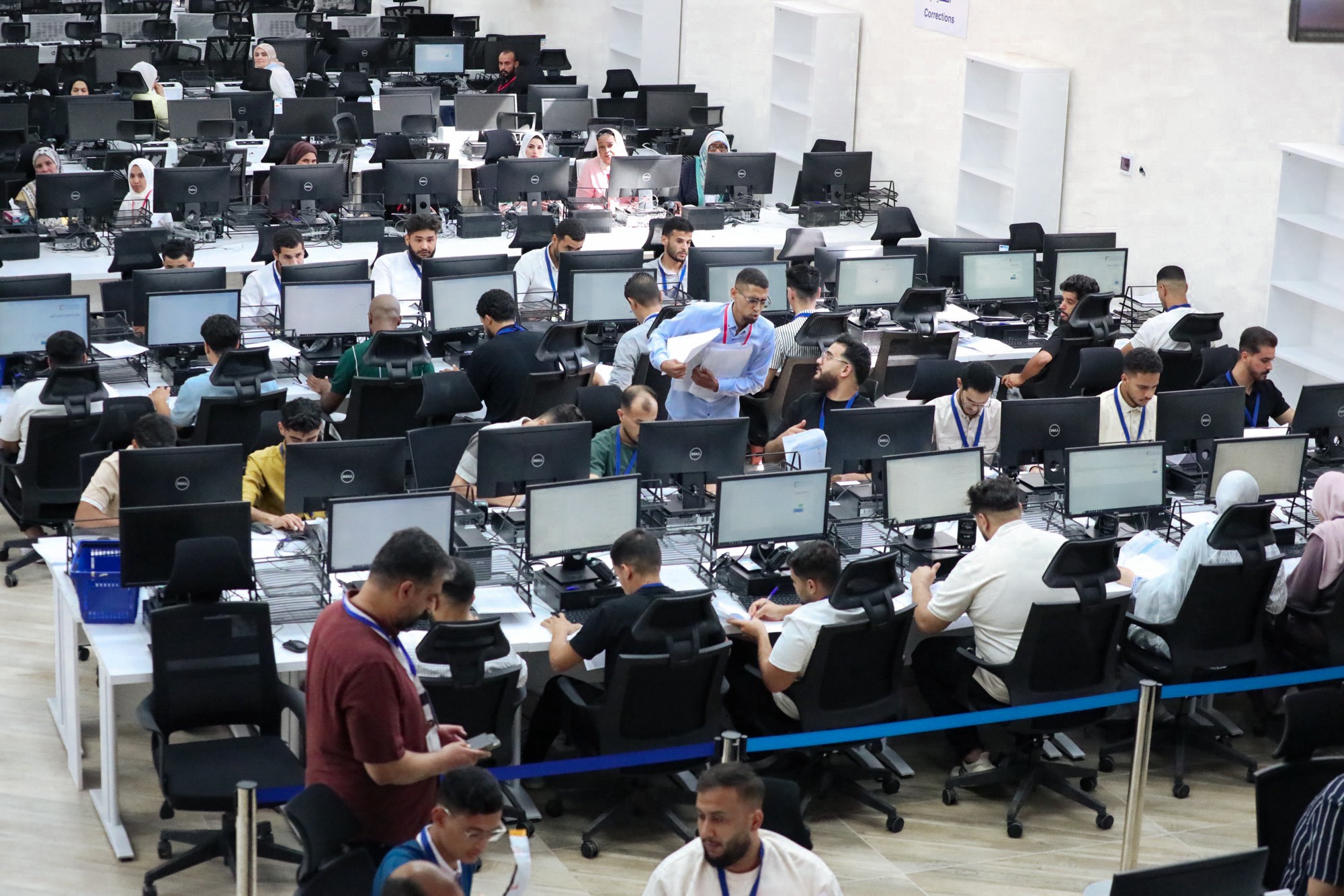 افتتاح مركز العد والإحصاء بالمفوضية لفرز استمارات نتائج الاقتراع