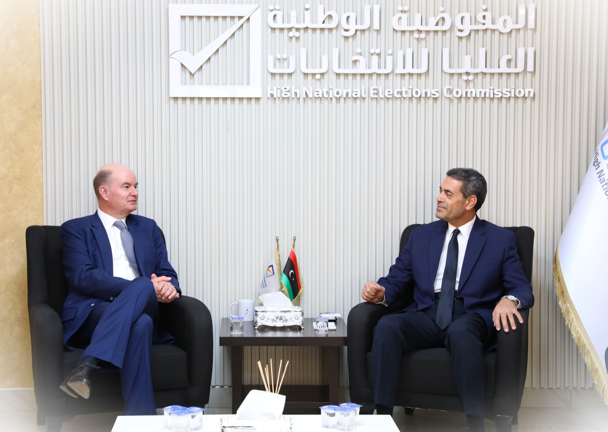 مجلس المفوضية يستقبل السفير السويسري لدى ليبيا