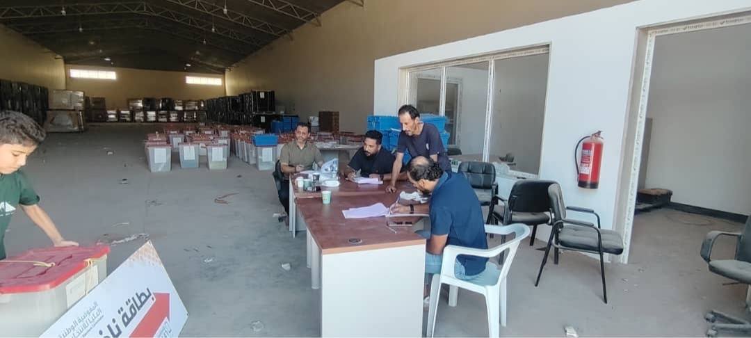 متابعاتفي إطار الاستعدادات الجارية لانطلاق مرحلة توزيع بطاقة الناخب لانتخابات المجالس البلدية