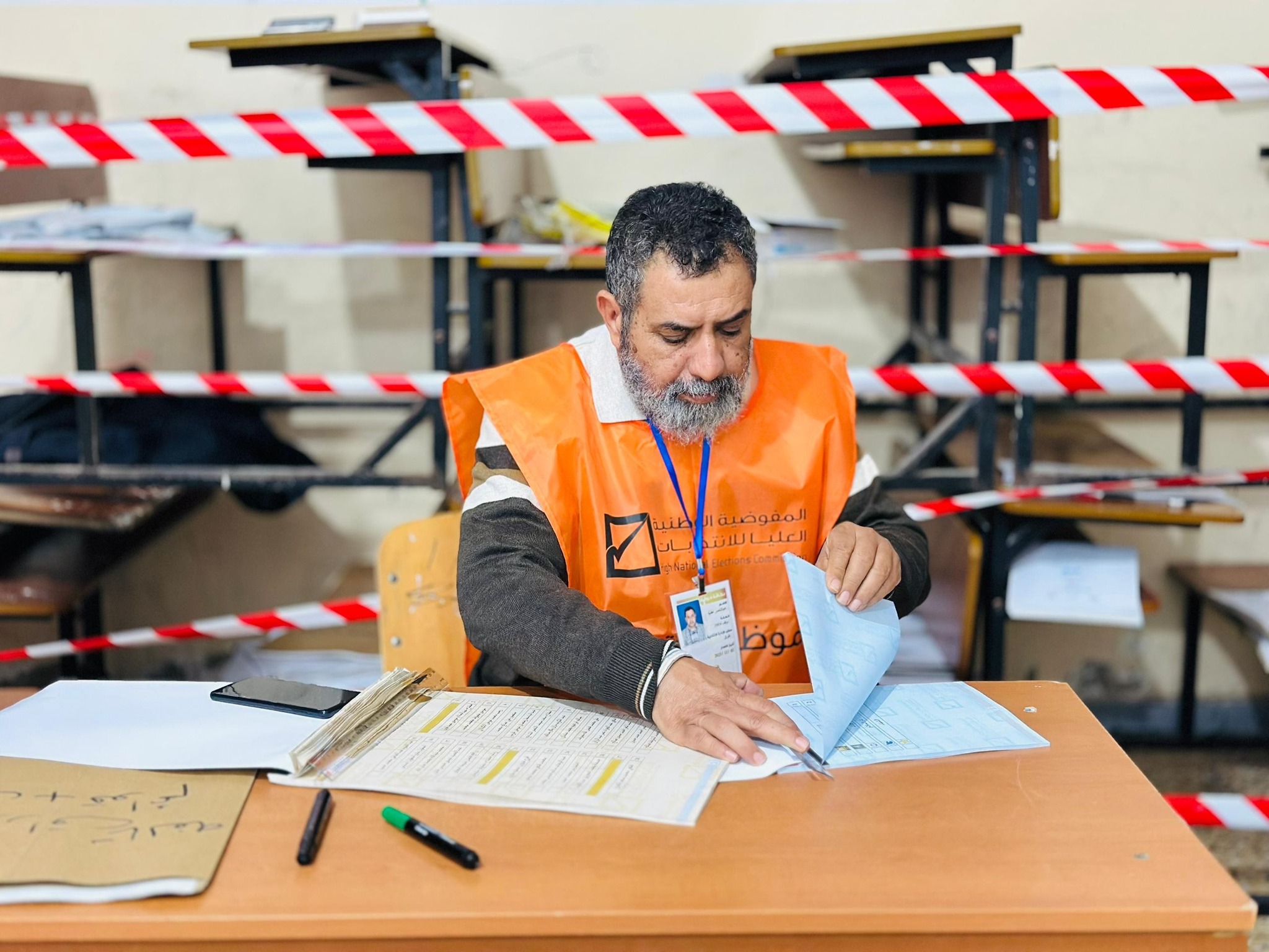 متابعات من داخل مراكز الاقتراع المستهدفة في انتخابات المجالس البلدية