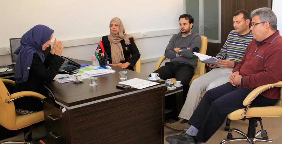 12548838_780170188783204_6603384316075532727_n