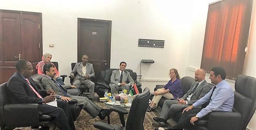 رئيس مجلس المفوضية يستقبل نائب الممثل الخاص للشؤون السياسية للبعثة الأممية