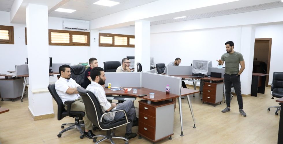 cb8c2078-55e2-46b7-b852-d575a65819f4